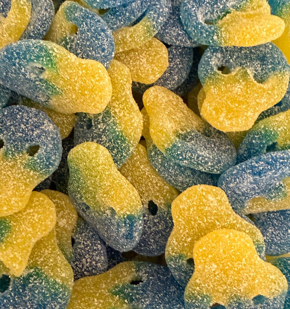 Blue Razz and Lemon sour skulls